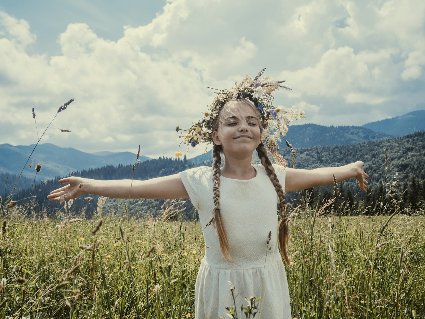 Attachment-Based Therapy Winnipeg - Signs You May Need Attachment-Based Therapy - West End Therapy Winnipeg
